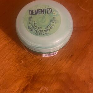 Green Styling Goo for Bold Hair